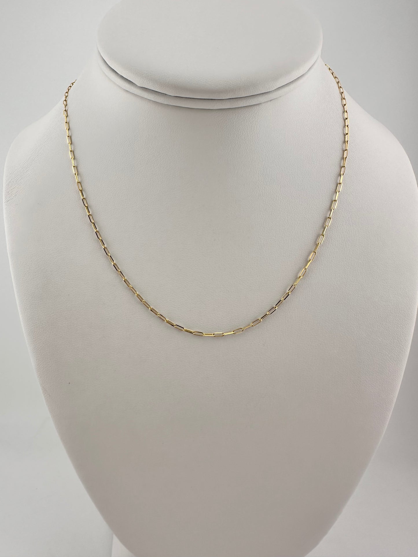 Necklace 14k size 16