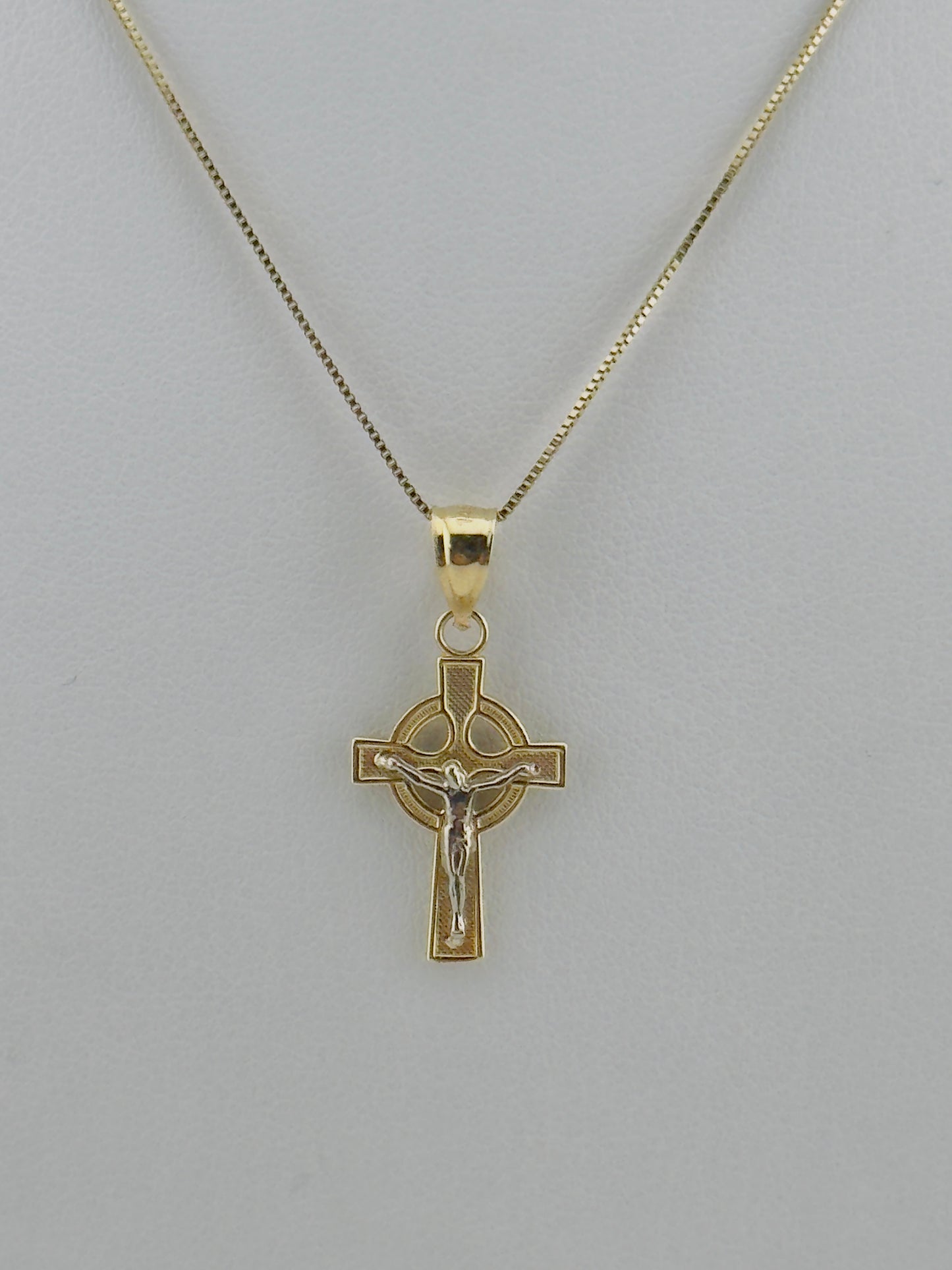 Necklace 14kt, size 16”, c3