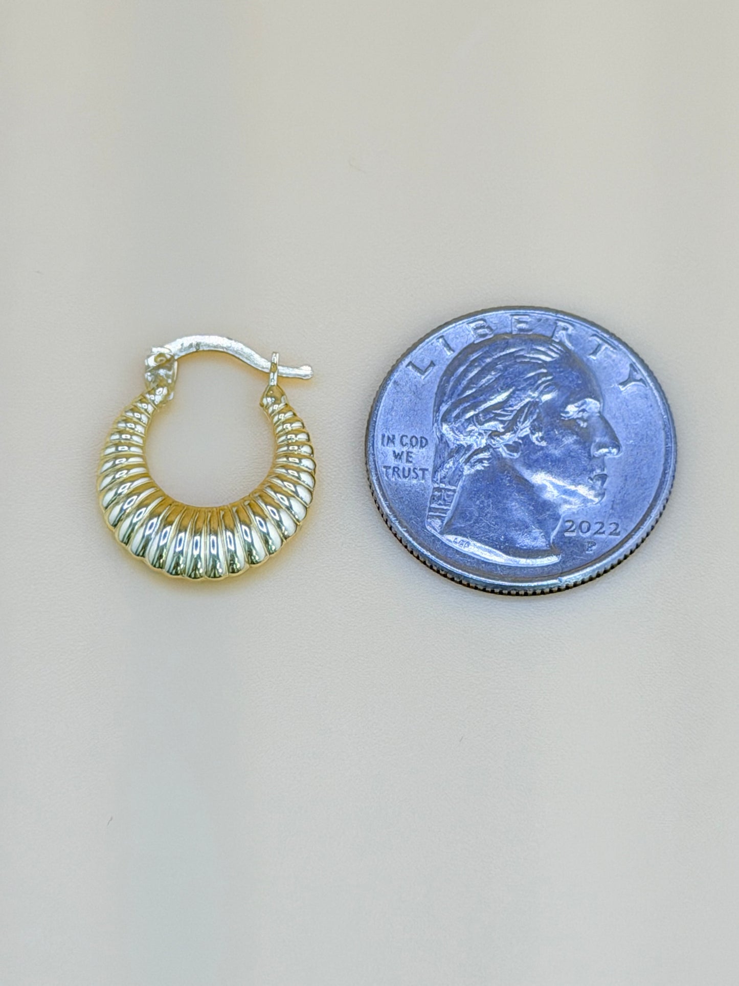 14kt Semi-Solid Gold Hoops Earrings. e