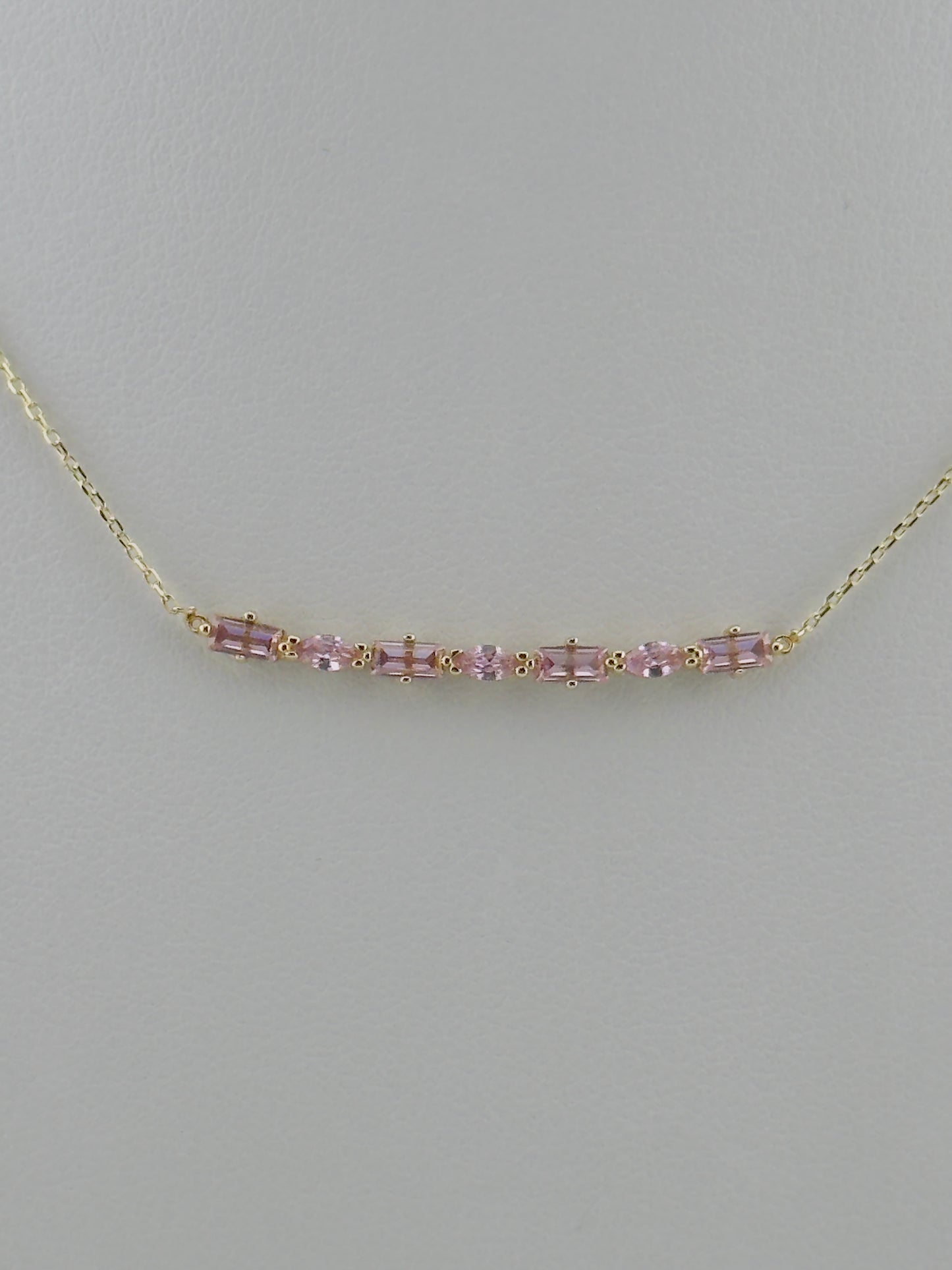 Pink Stone Necklace 14kt, size 16”-18”, c9