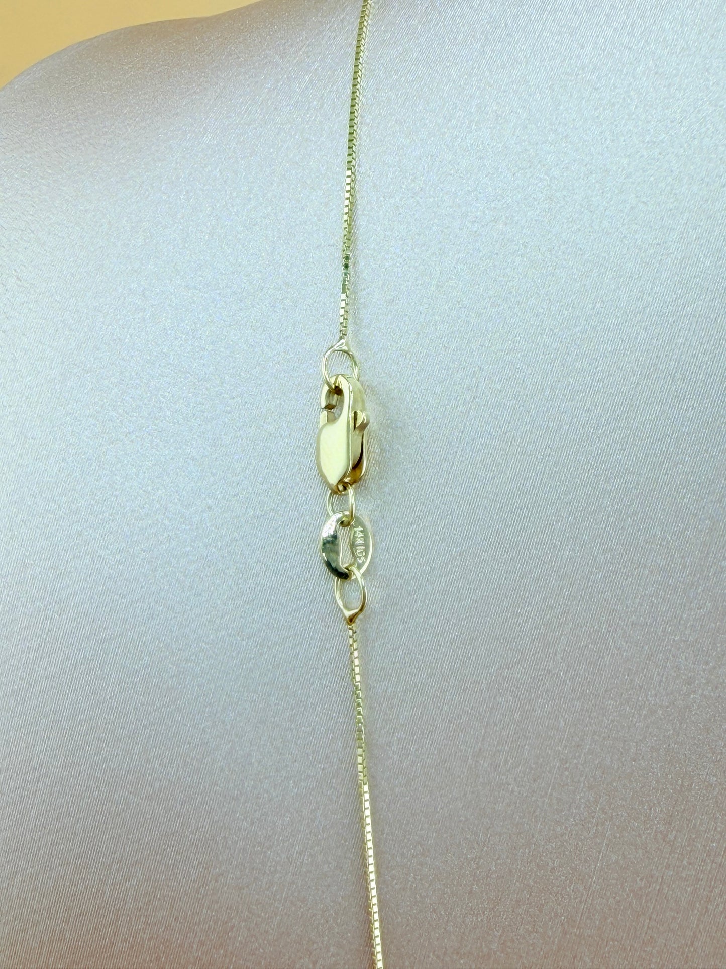 14K Solid Gold Chain and Pendant, 18” Chain, 0.6mm Thick. ch