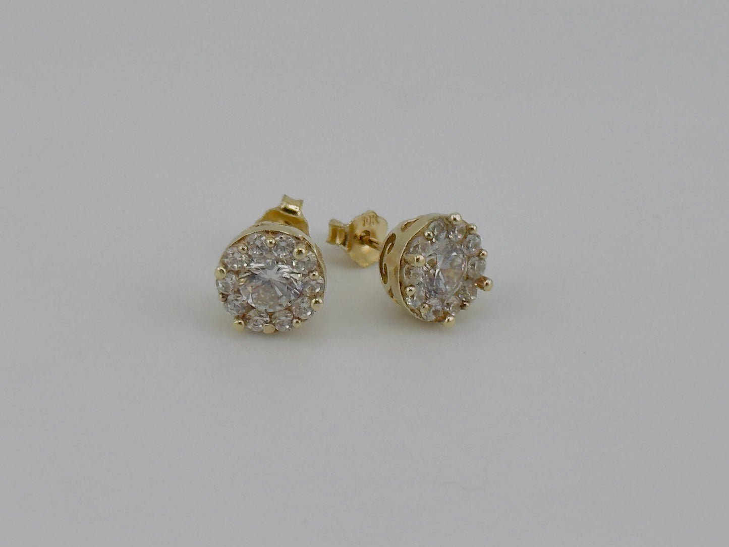 Earring 10kt e9