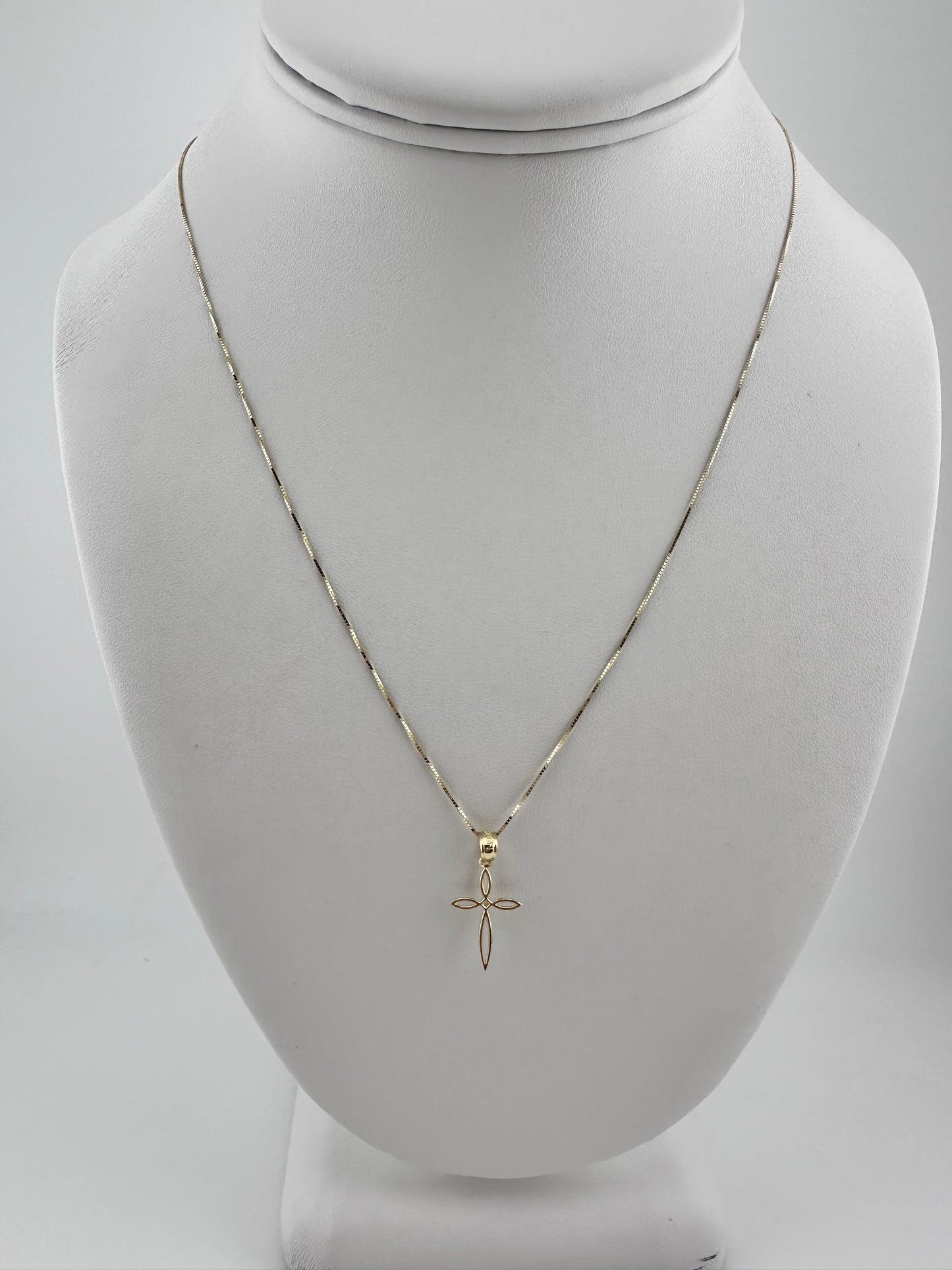 Necklace 10k