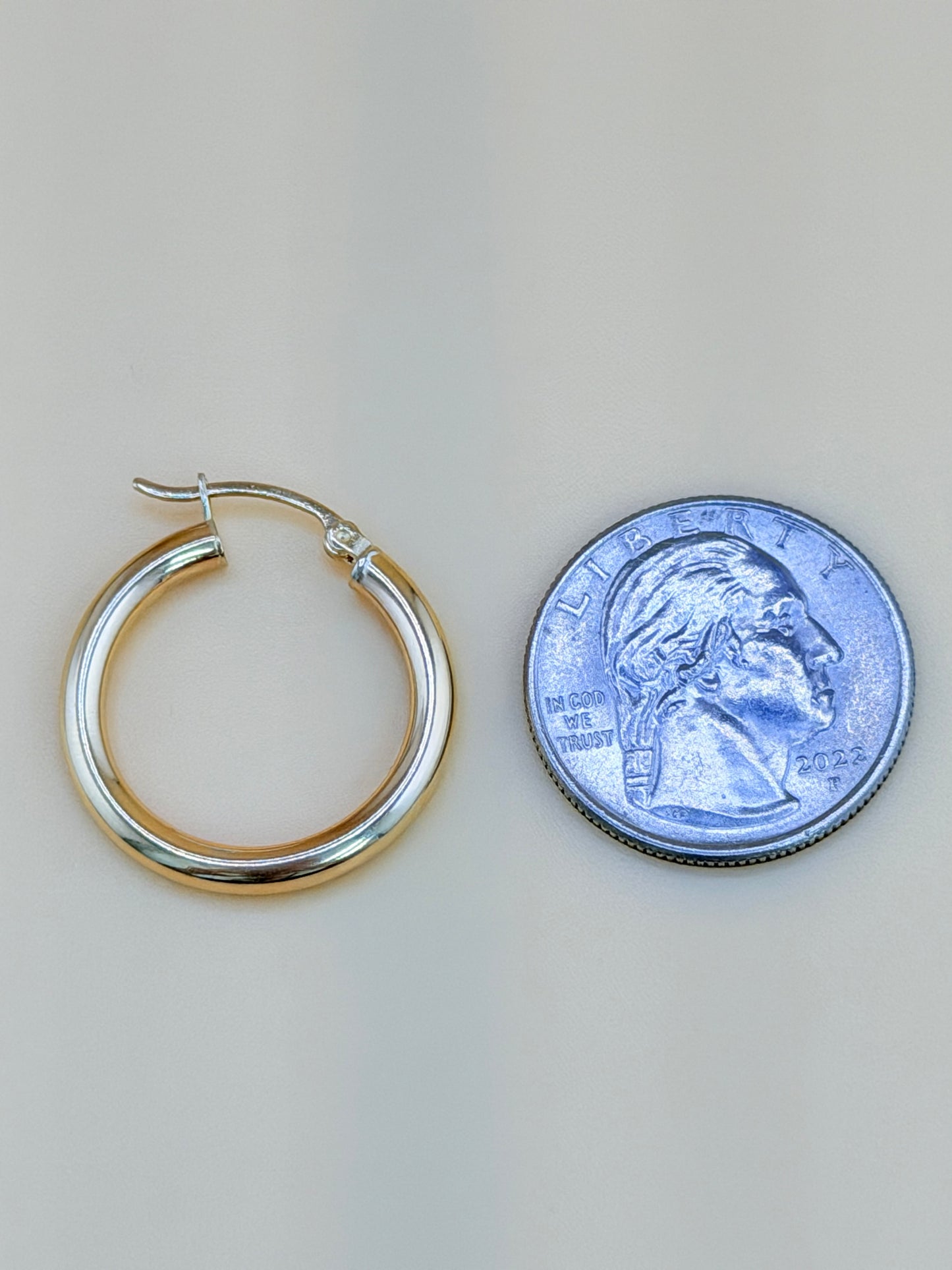 10kt Semi-Solid Gold Hoops Earrings. e