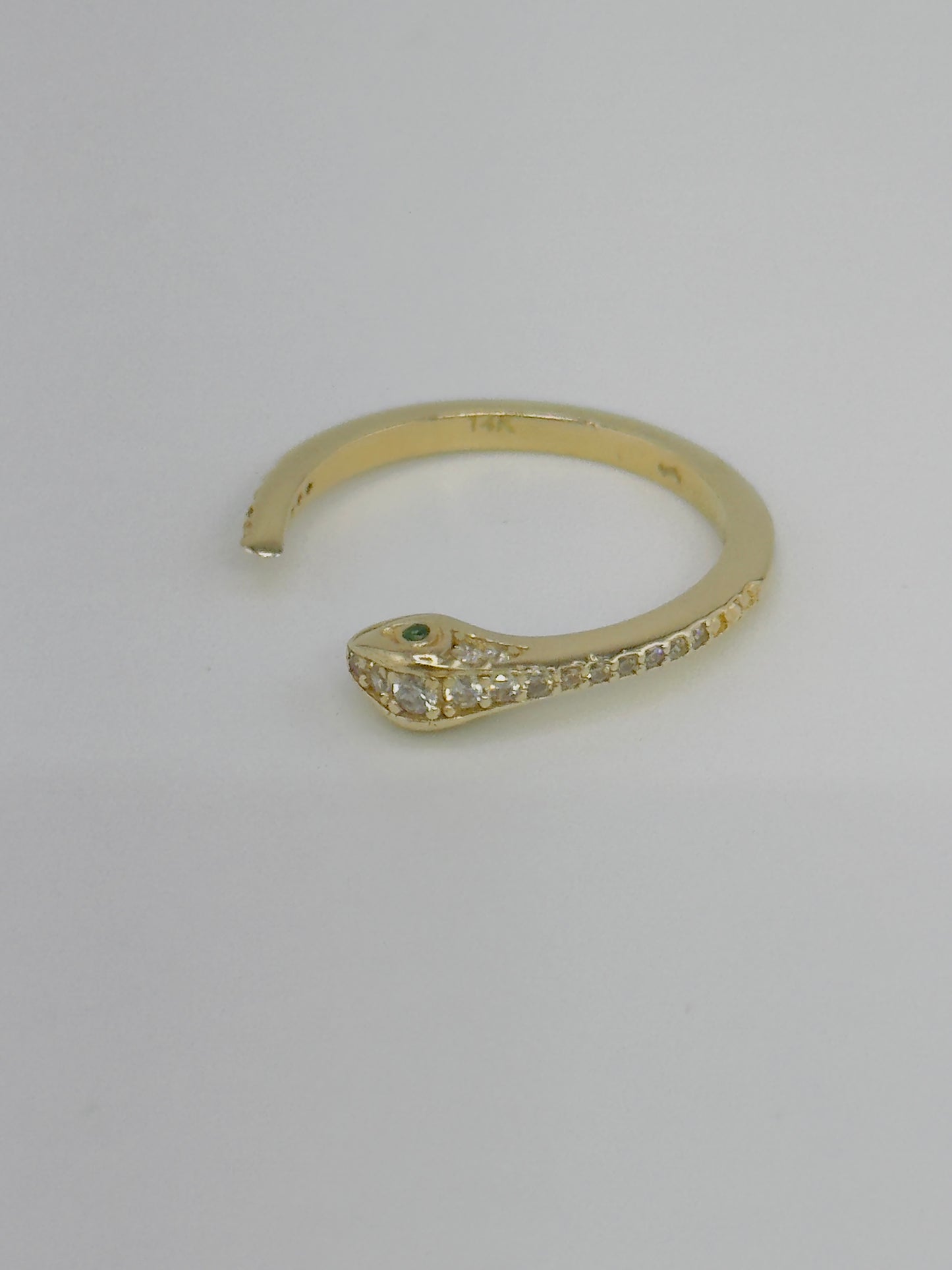 Snake ring, onli size 7”-8”