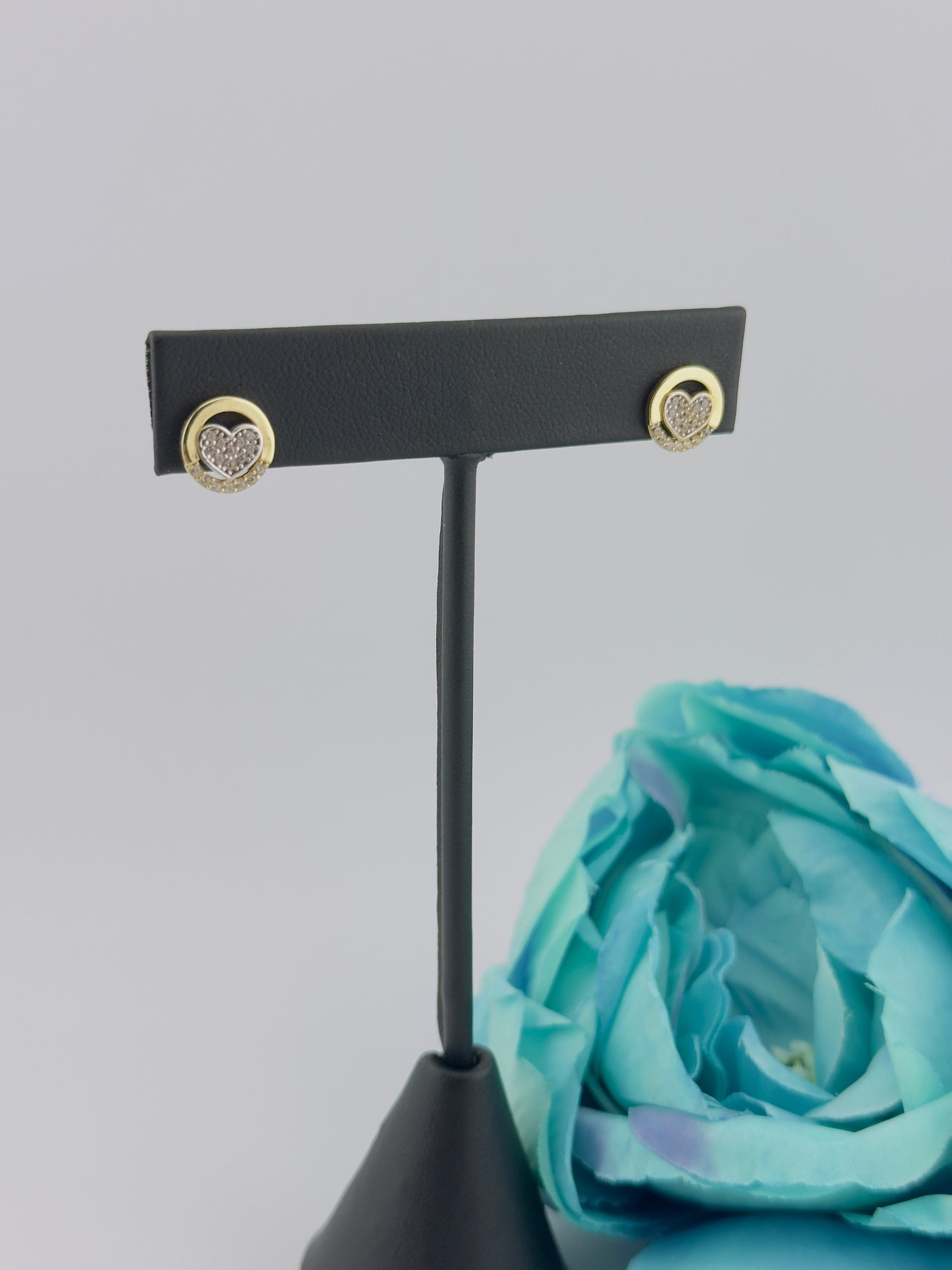 Earrings 10kt, e85