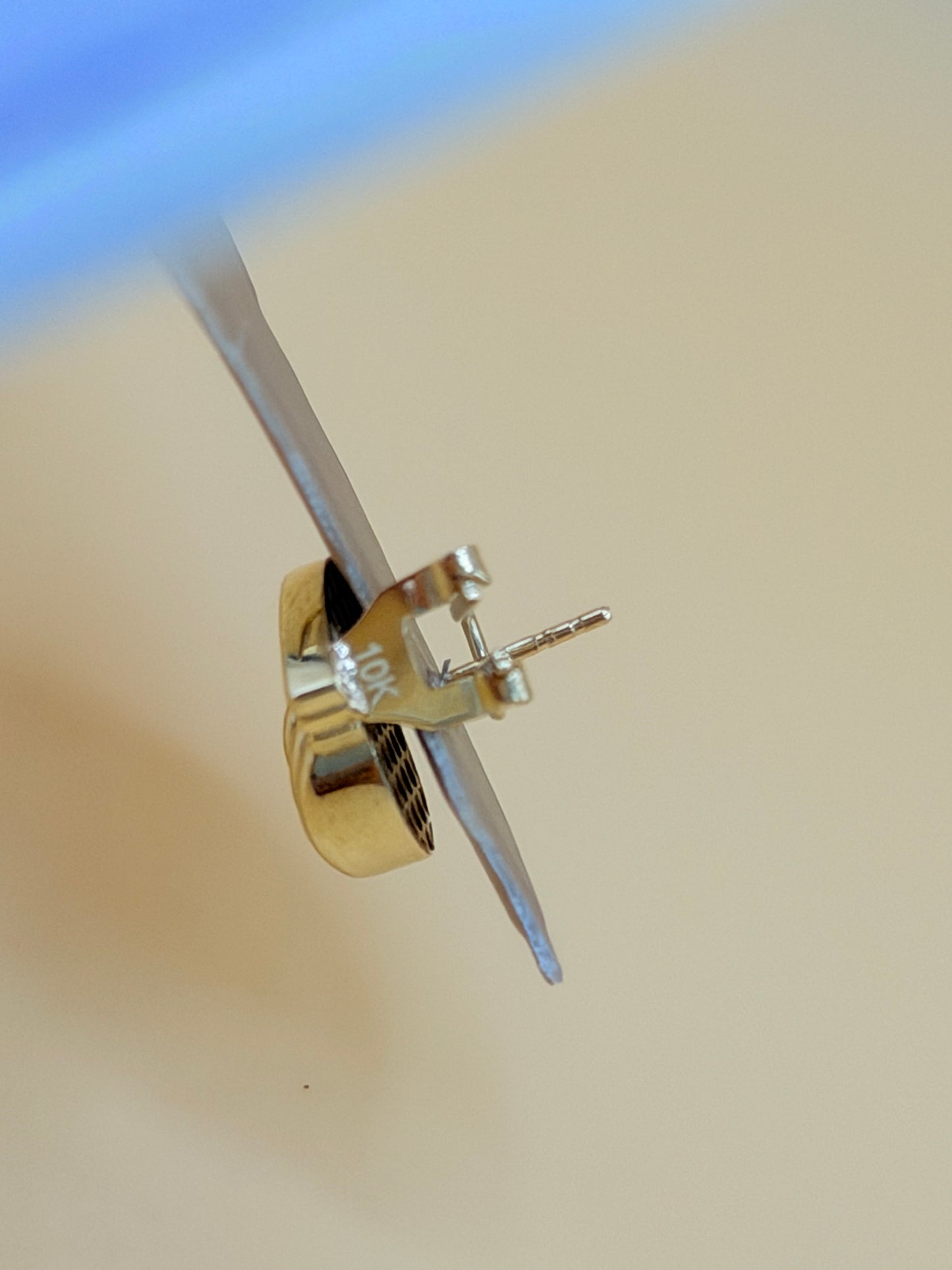10kt Gold Earrings, measuring 1.3cm in size.