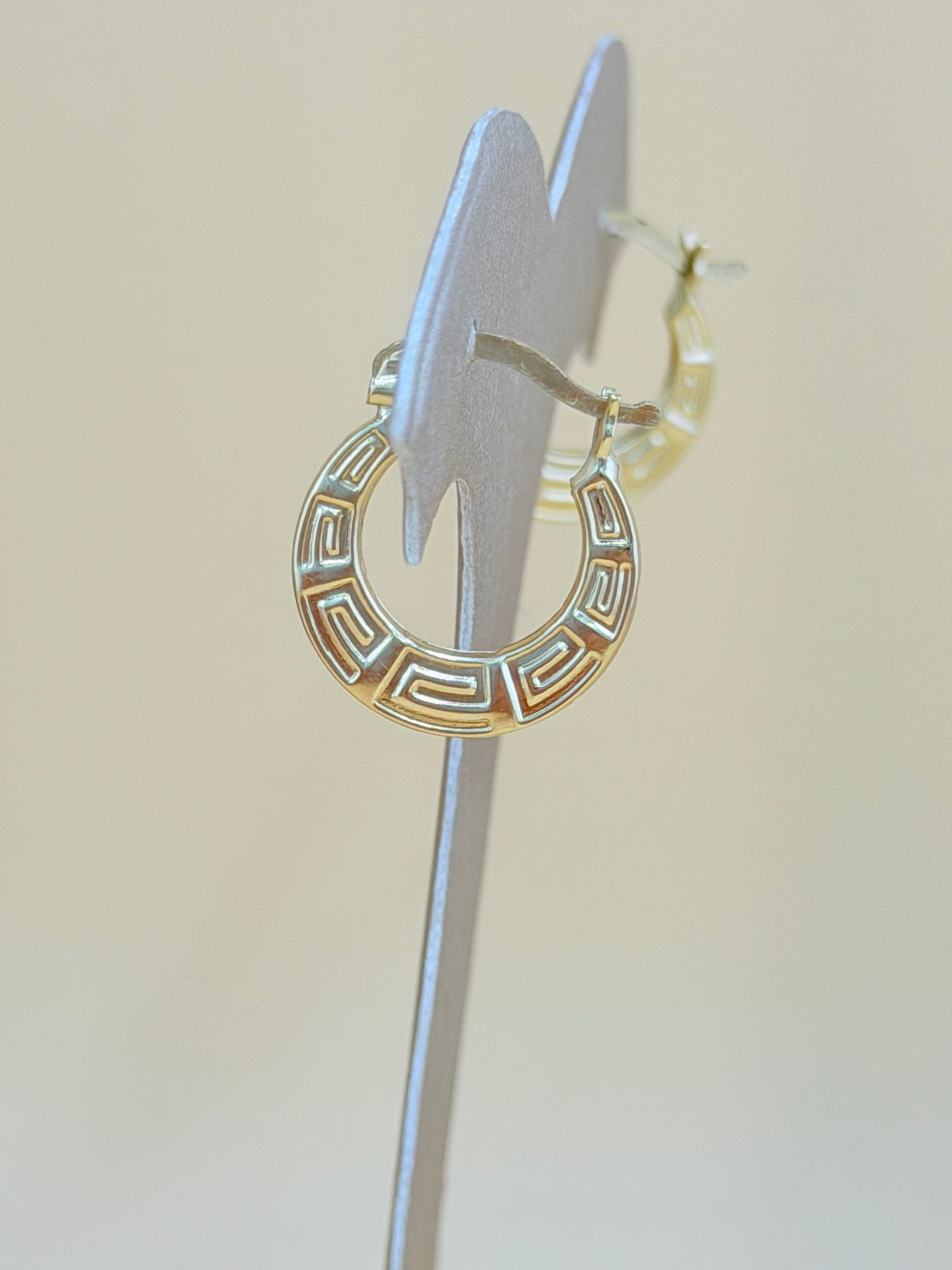 14kt Semi-Solid Gold Hoops Earrings. e
