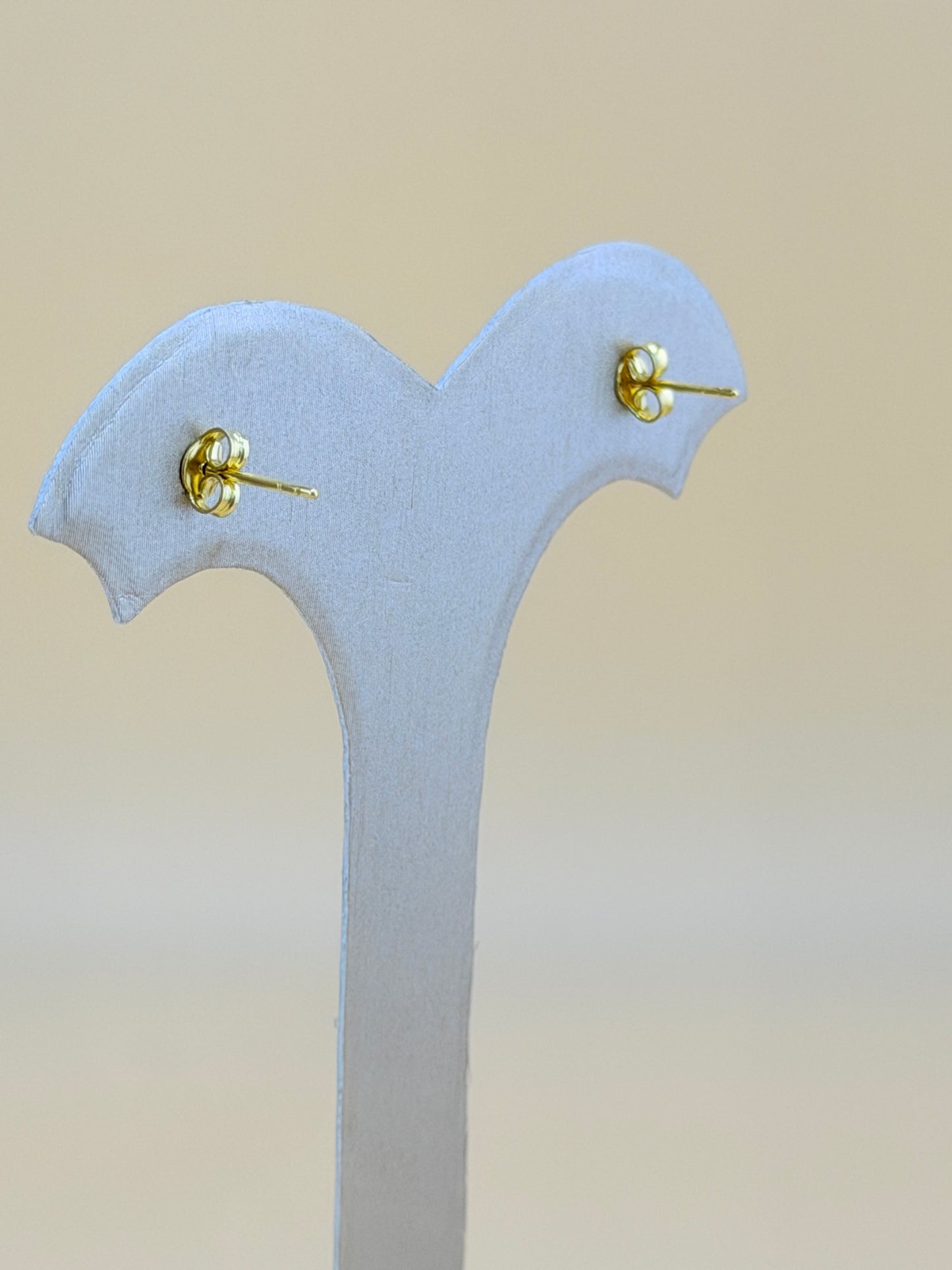 10kt Small Gold Earrings.