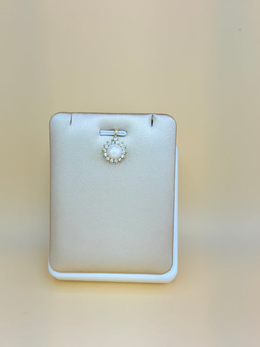 14K Solid Gold Pendant with Pearl, Fits Chains Up to 2mm Thick. ch