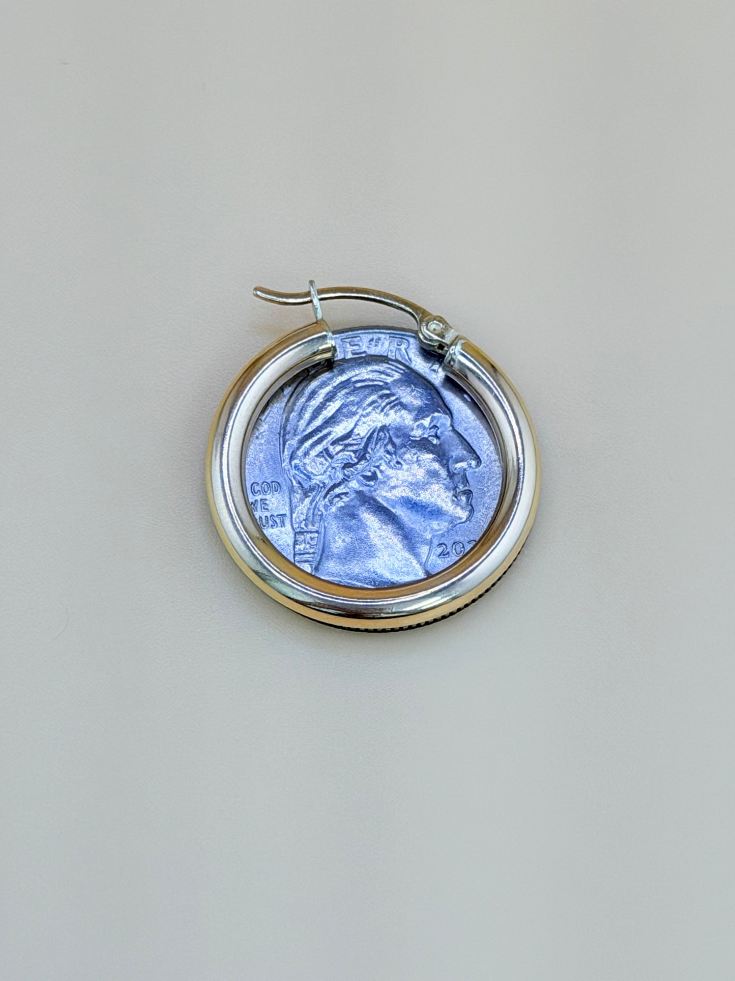 10kt Semi-Solid Gold Hoops Earrings. e