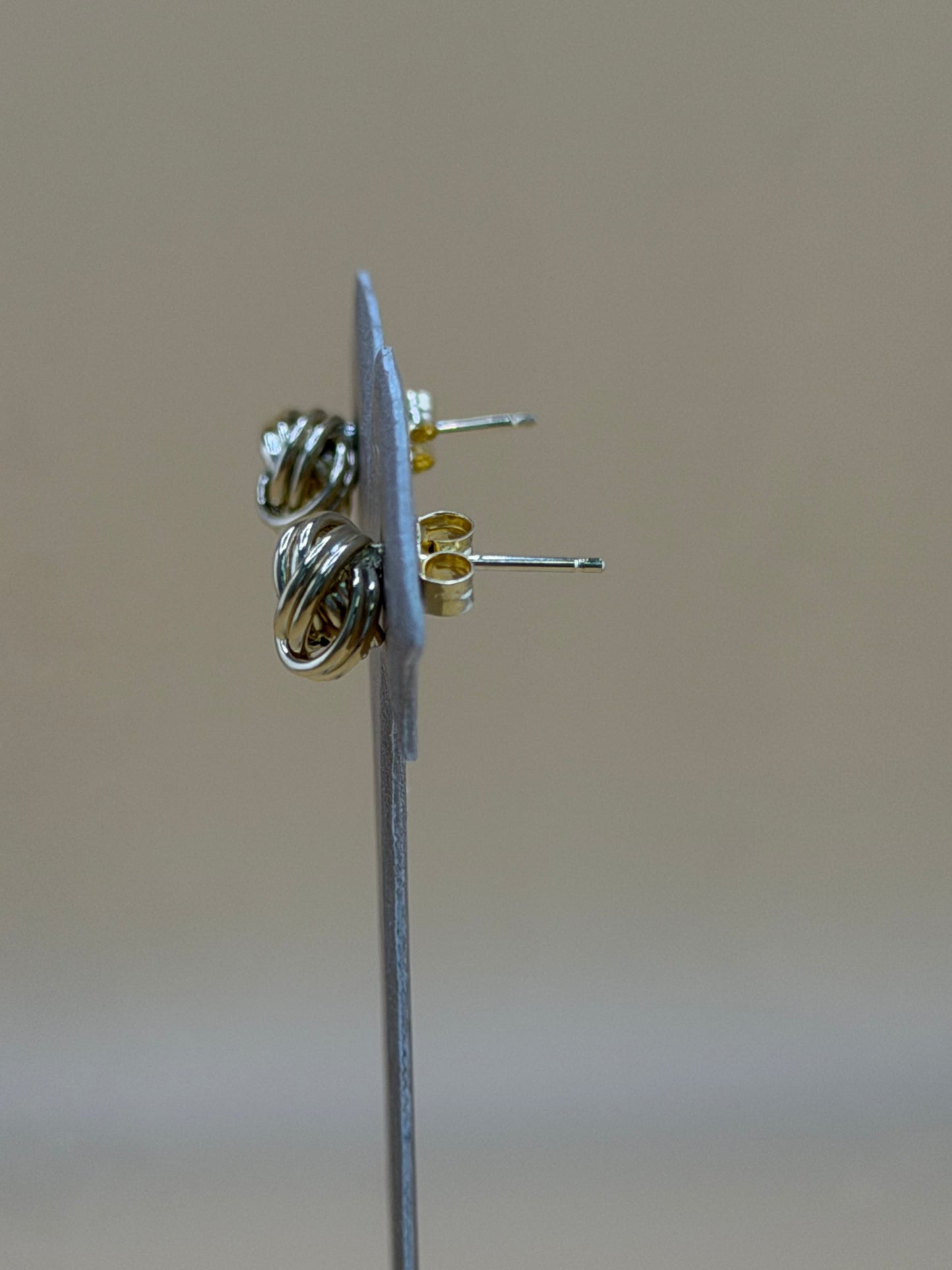 10kt Small Gold Earrings.