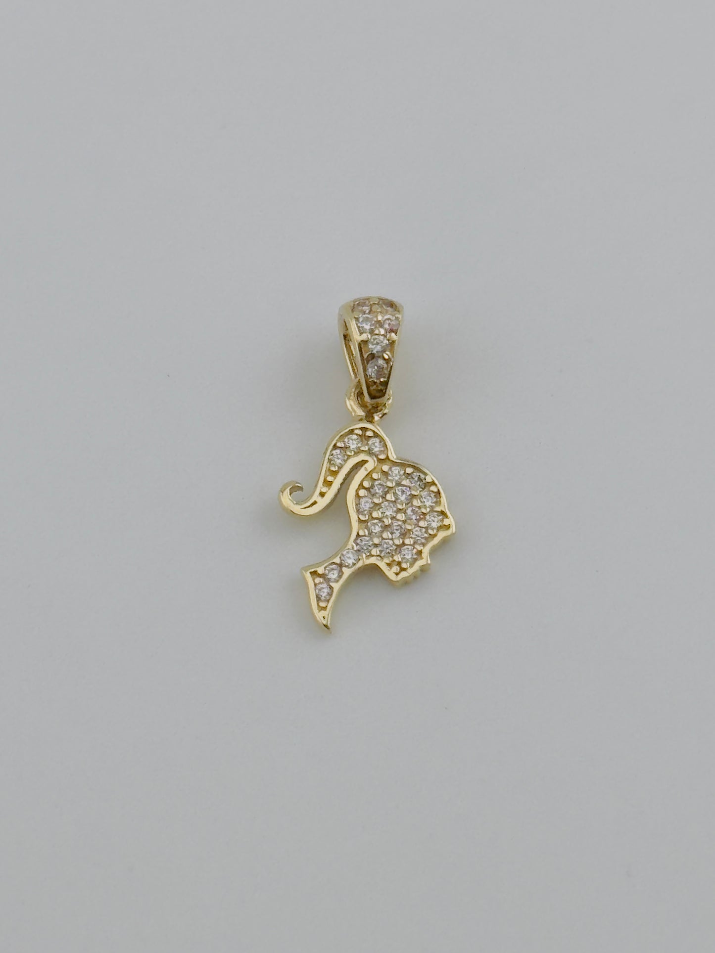 Barbie Pendant, 14kt, ch38