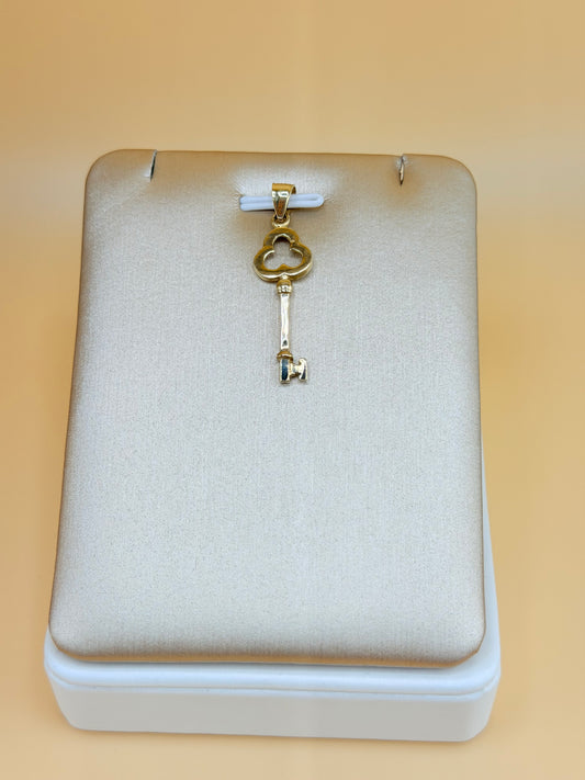 10K Gold Key Pendant, Fits Chains Up to 4mm Thick. ch