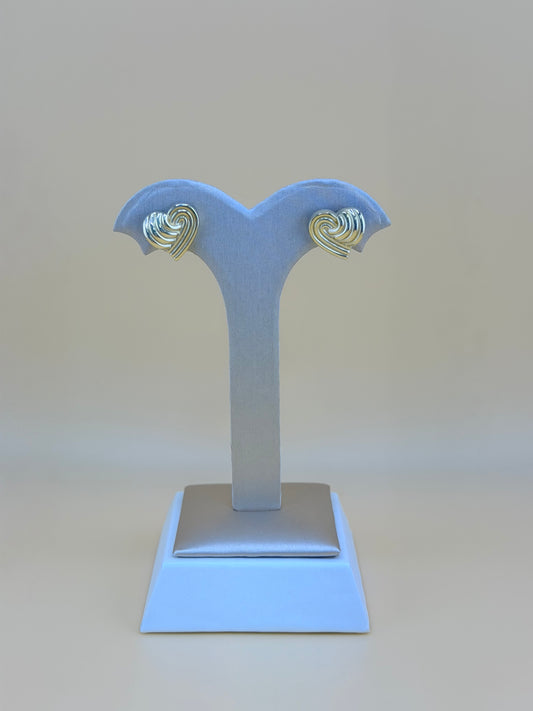 10kt Gold Earrings, measuring 1.3cm in size.
