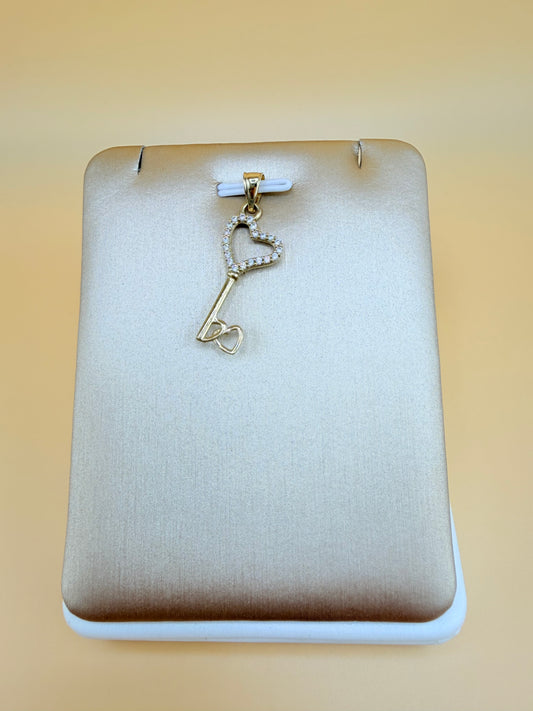 10K Gold Heart Key Pendant, Fits Chains Up to 3mm Thick. ch