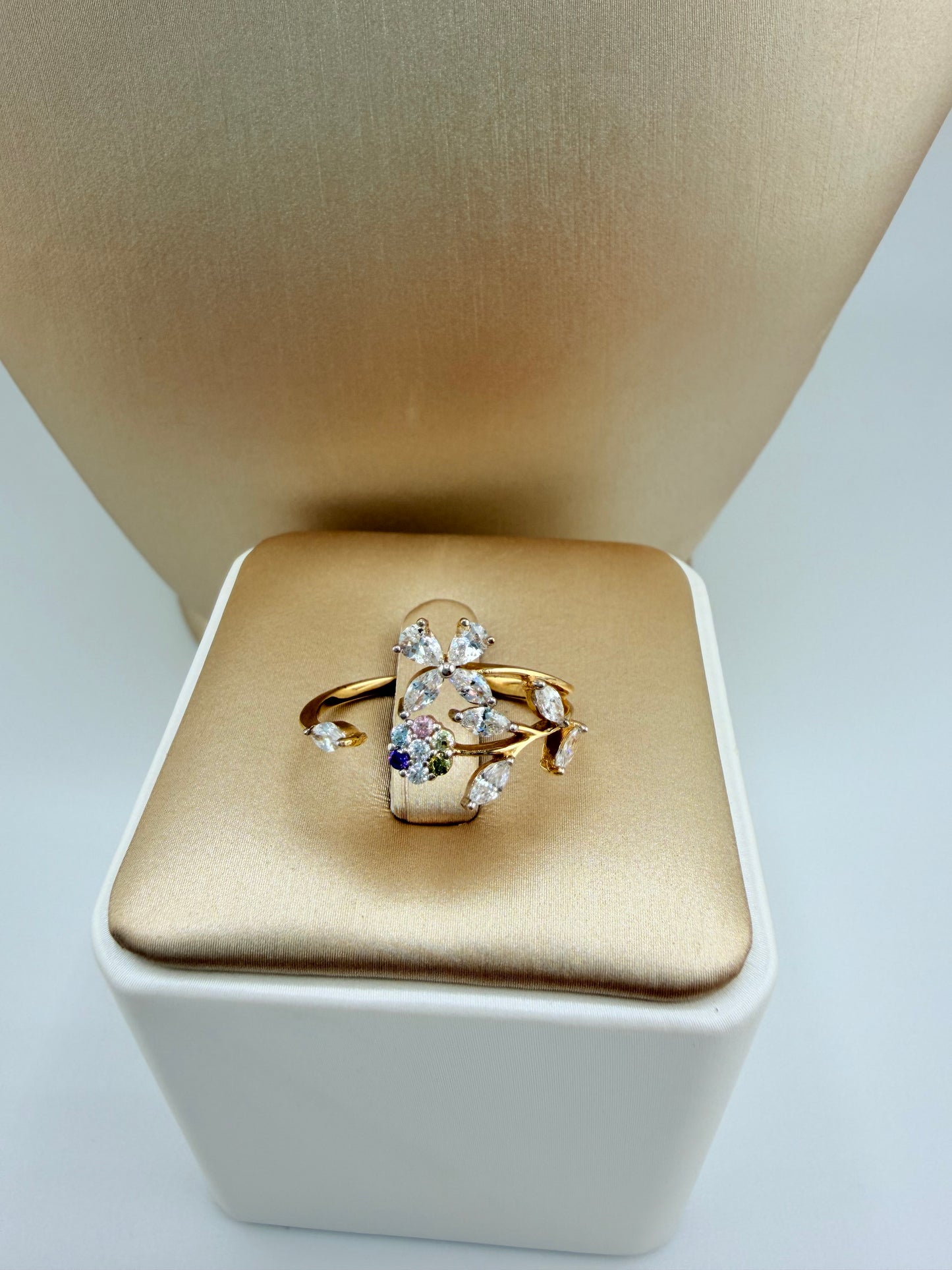 14kt Gold Open Band Ring, Adjustable from Size 8–9. r