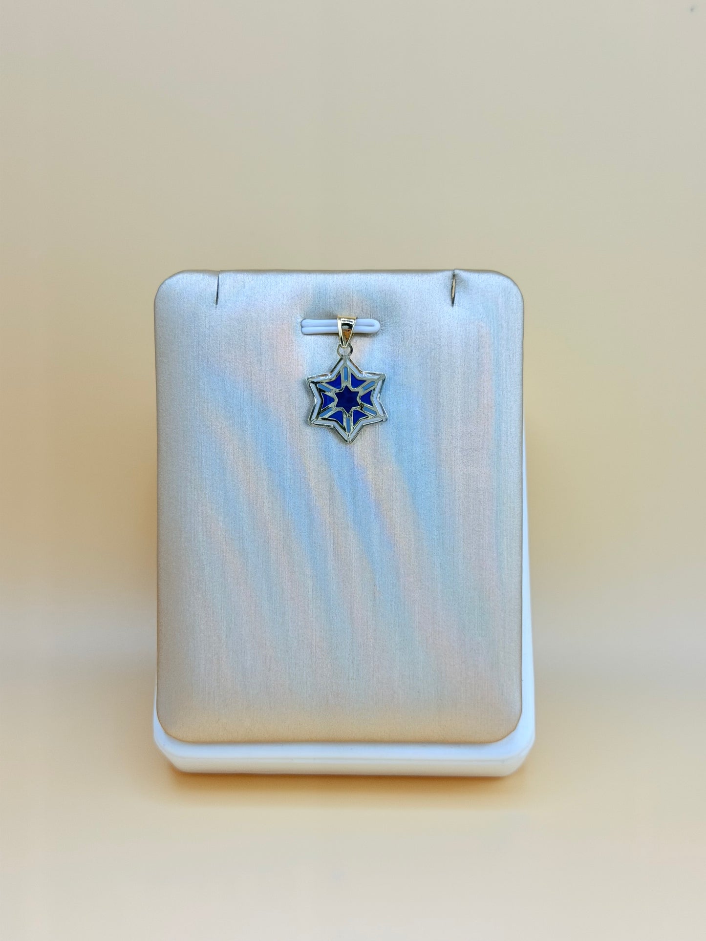 14K Gold Blue Star Pendant, Fits Chains Up to 3mm Thick. ch