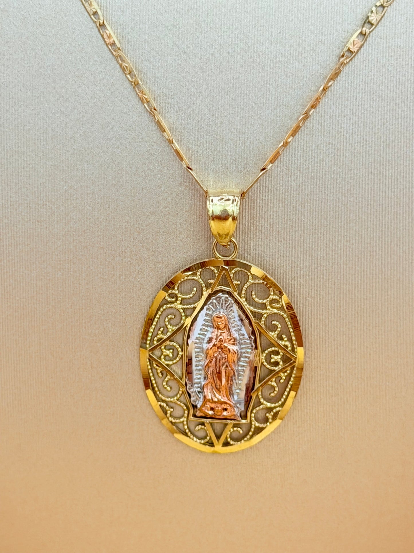 10K Solid Gold Chain with Pendant, 24” Long, 1.7mm Thick. n