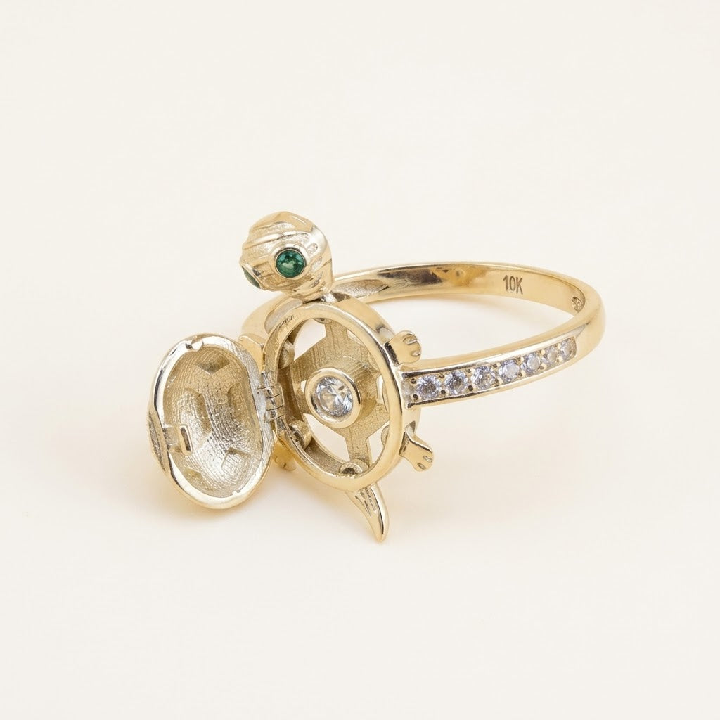 10K Gold Turtle Ring with Movable Details & Hidden CZ – Size 7