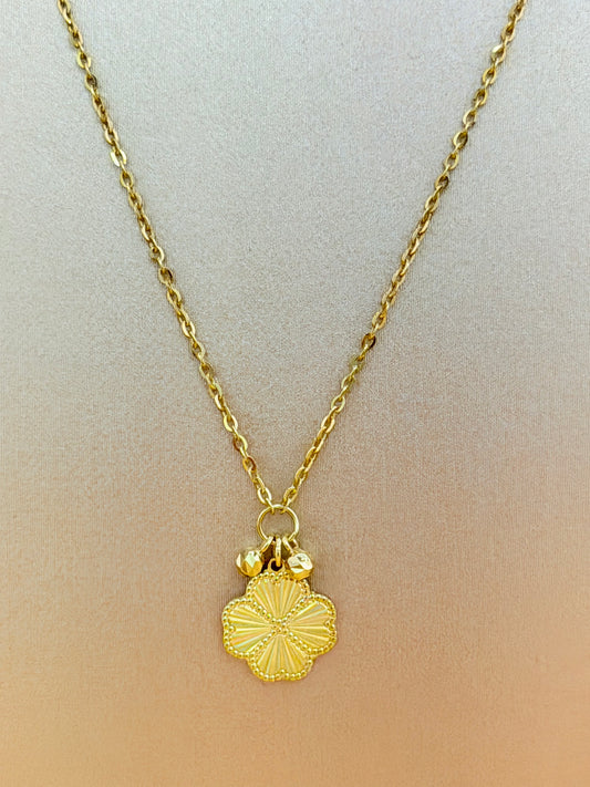 10K Solid Gold Chain with Clover Pendant, 17” Long. n