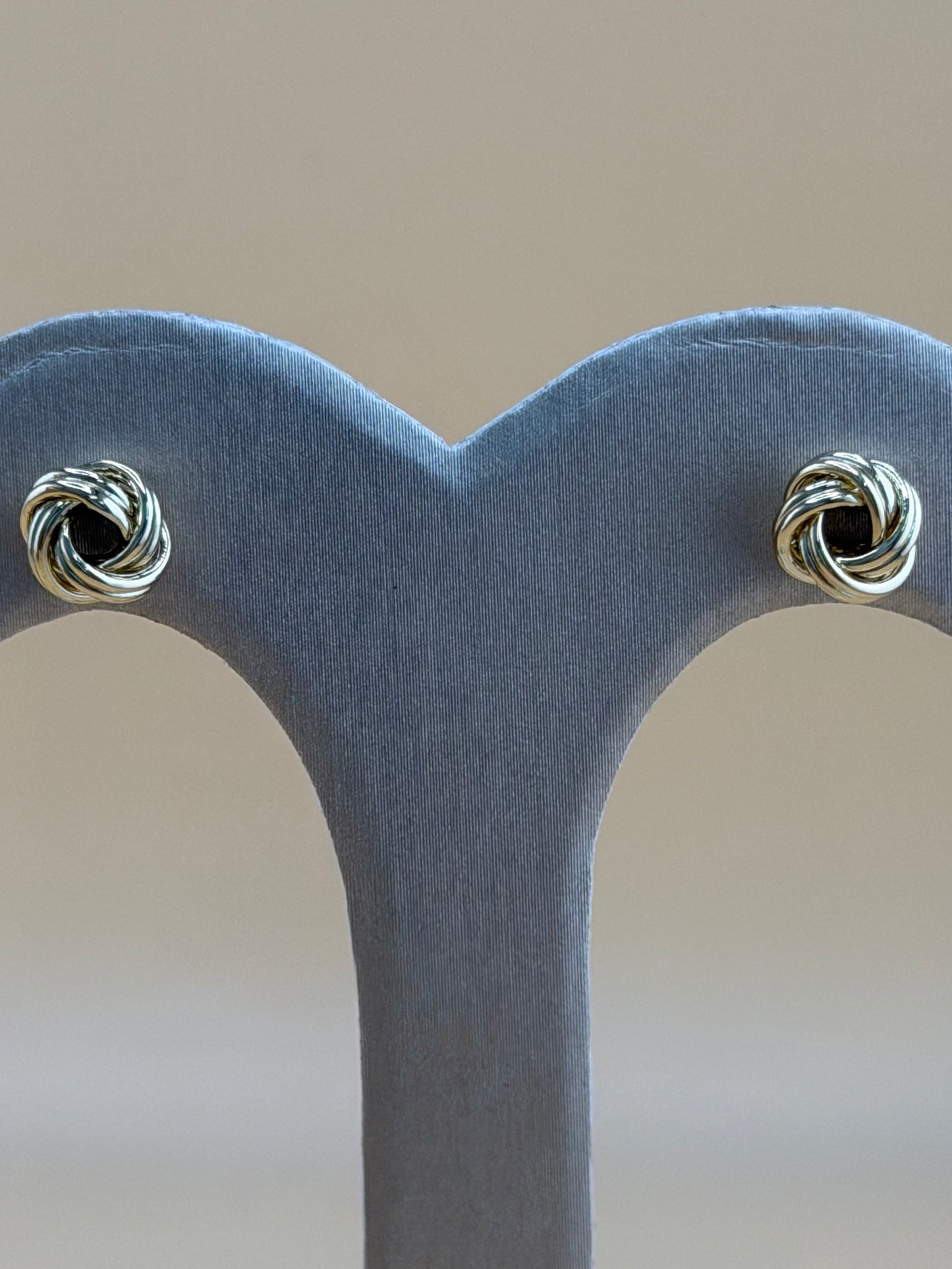 10kt Small Gold Earrings.