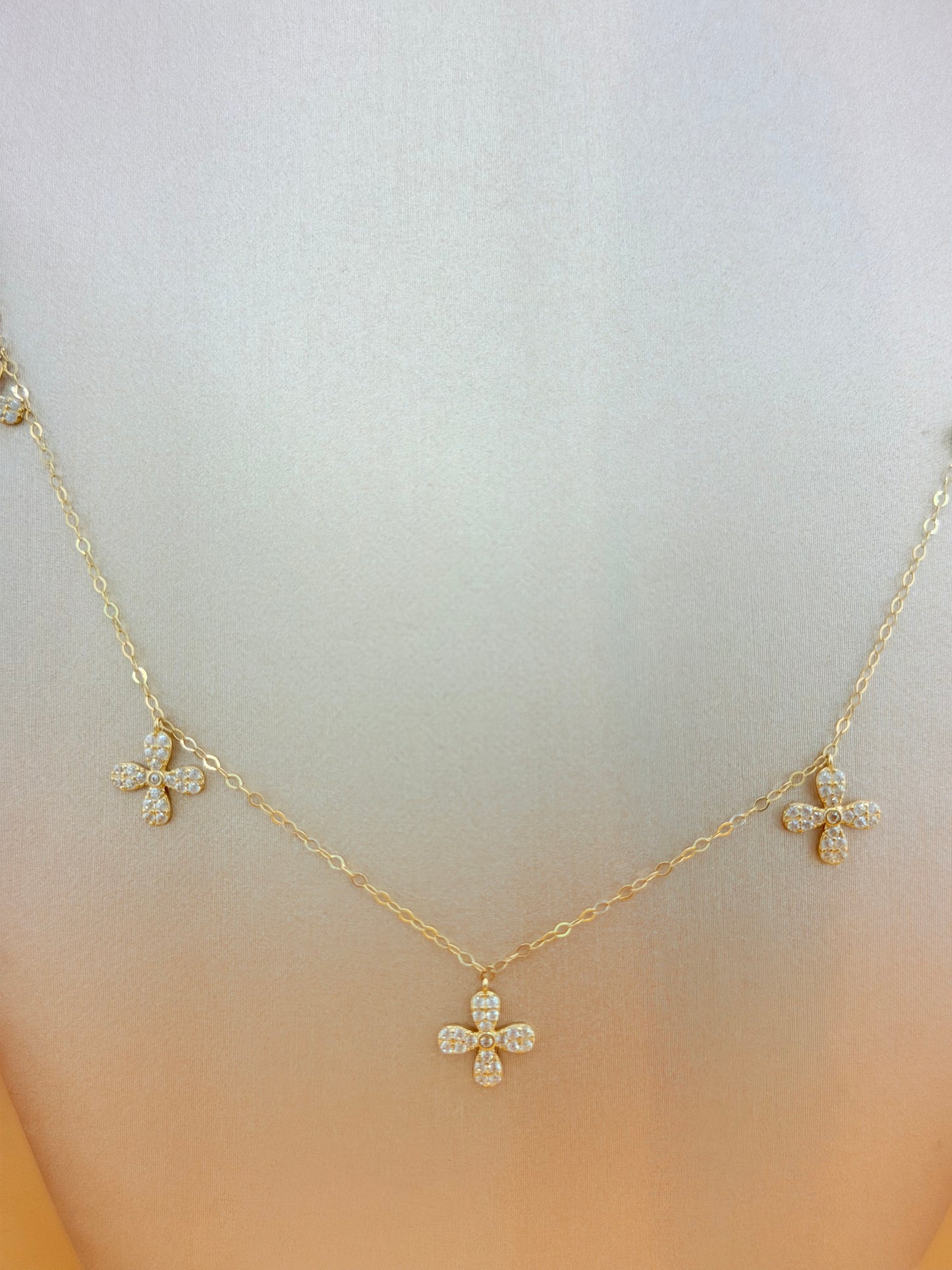 14kt Gold Chain with Clover Pendants, Adjustable 16”–18” Length. n