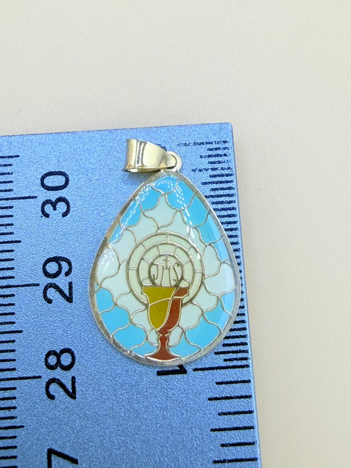 14K Gold First Communion Pendant, Fits Chains Up to 3mm Thick, Double-Sided Design with the Same Figure on Both Sides. ch