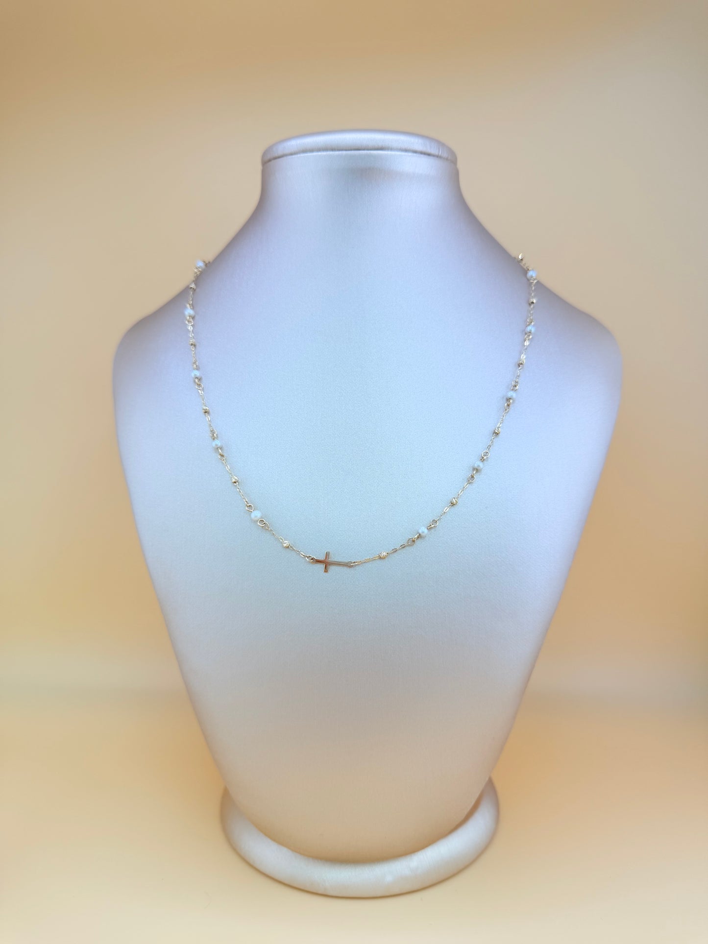 14kt Solid Gold Choker Necklace, Size 16”–18”. n