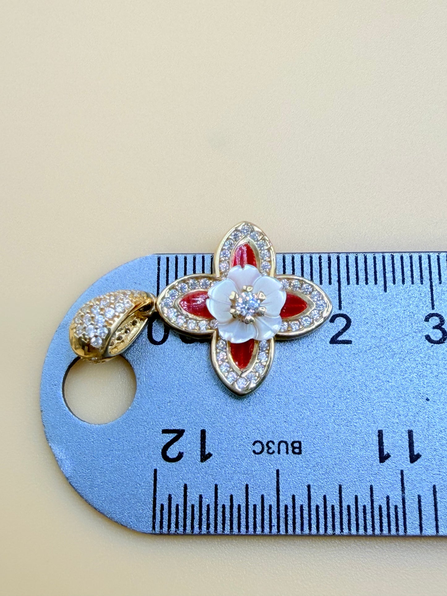 14K Gold Flower Pendant, Fits Chains Up to 4mm Wide. ch