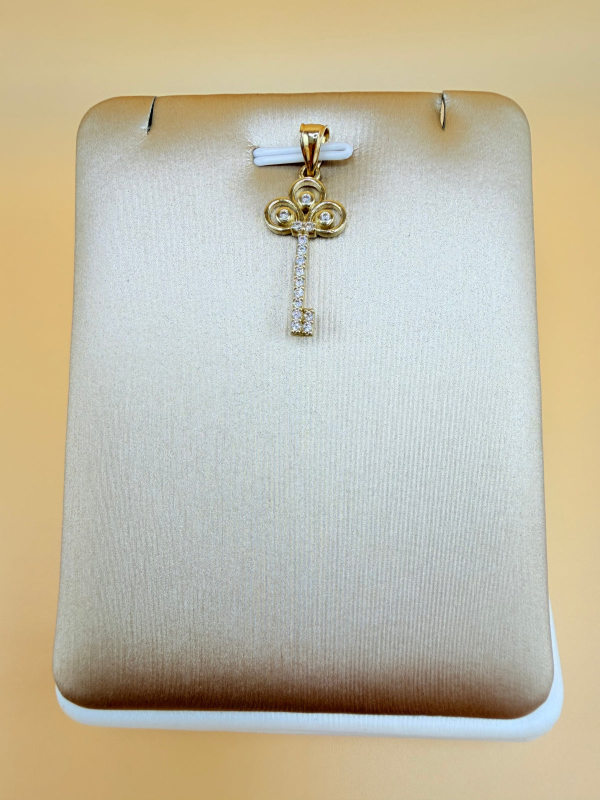 10K Gold Key Pendant, Fits Chains Up to 3.5mm Thick. ch