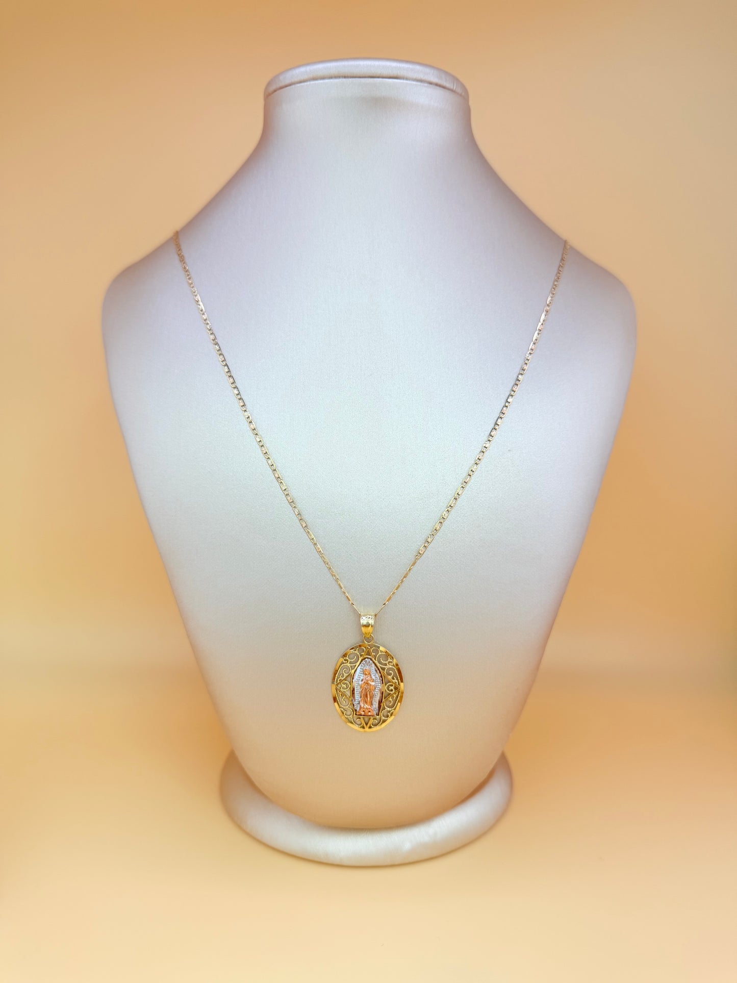 10K Solid Gold Chain with Pendant, 24” Long, 1.7mm Thick. n