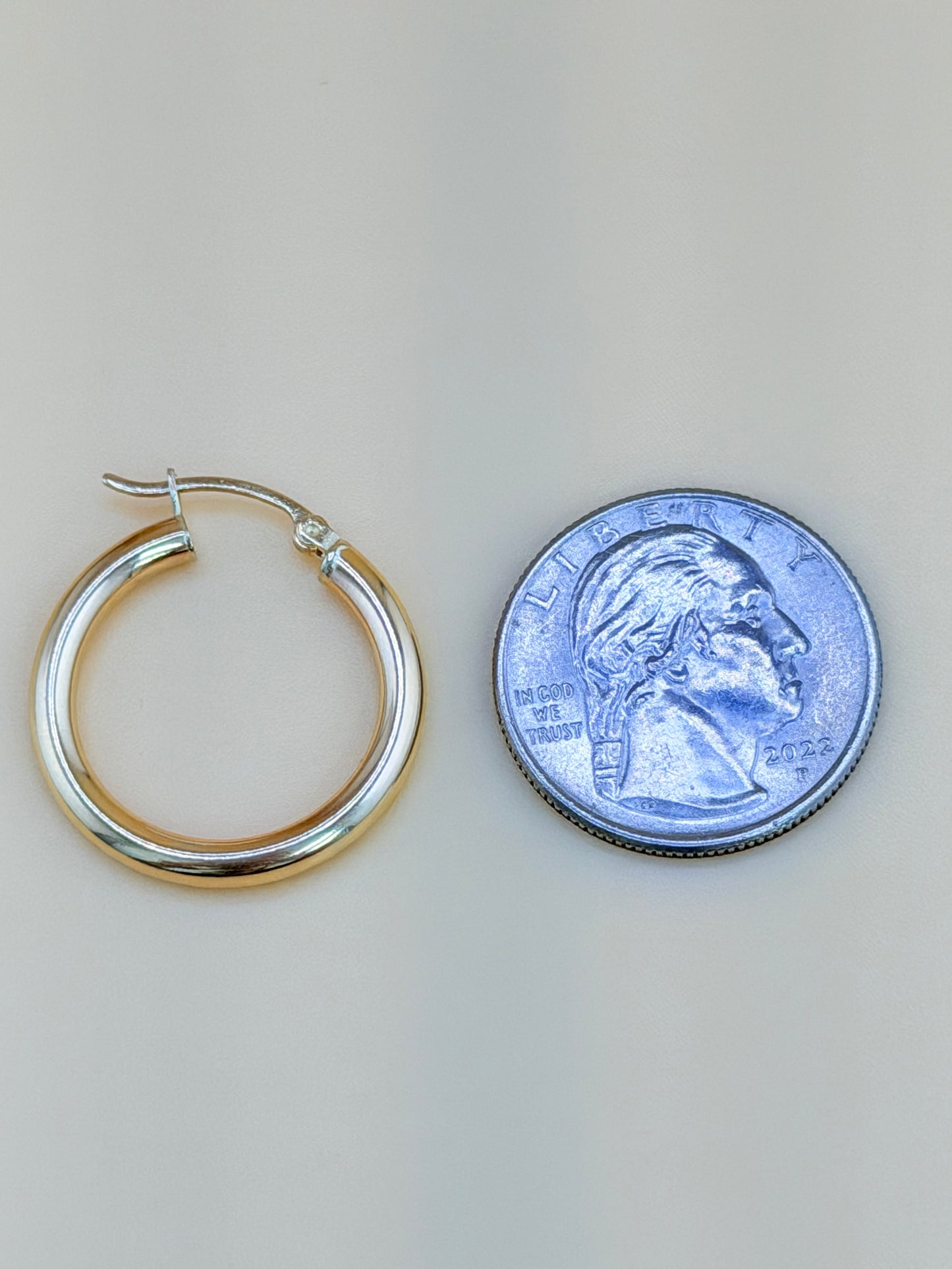 10kt Semi-Solid Gold Hoops Earrings. e