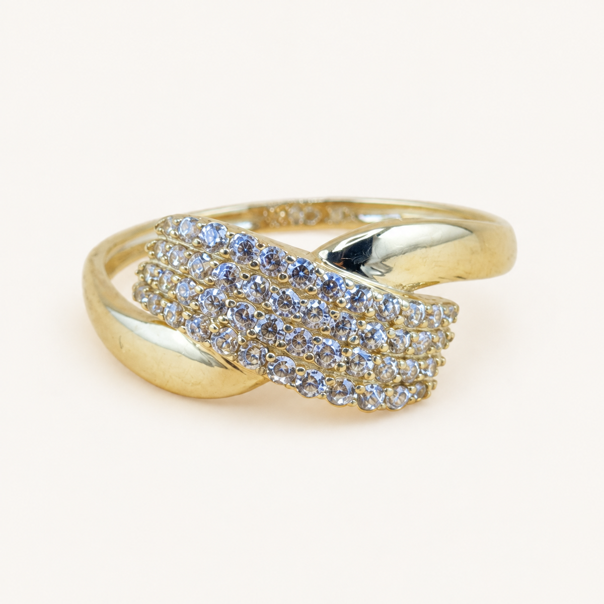 10K Gold Geometric Crossover CZ Ring – Size 7