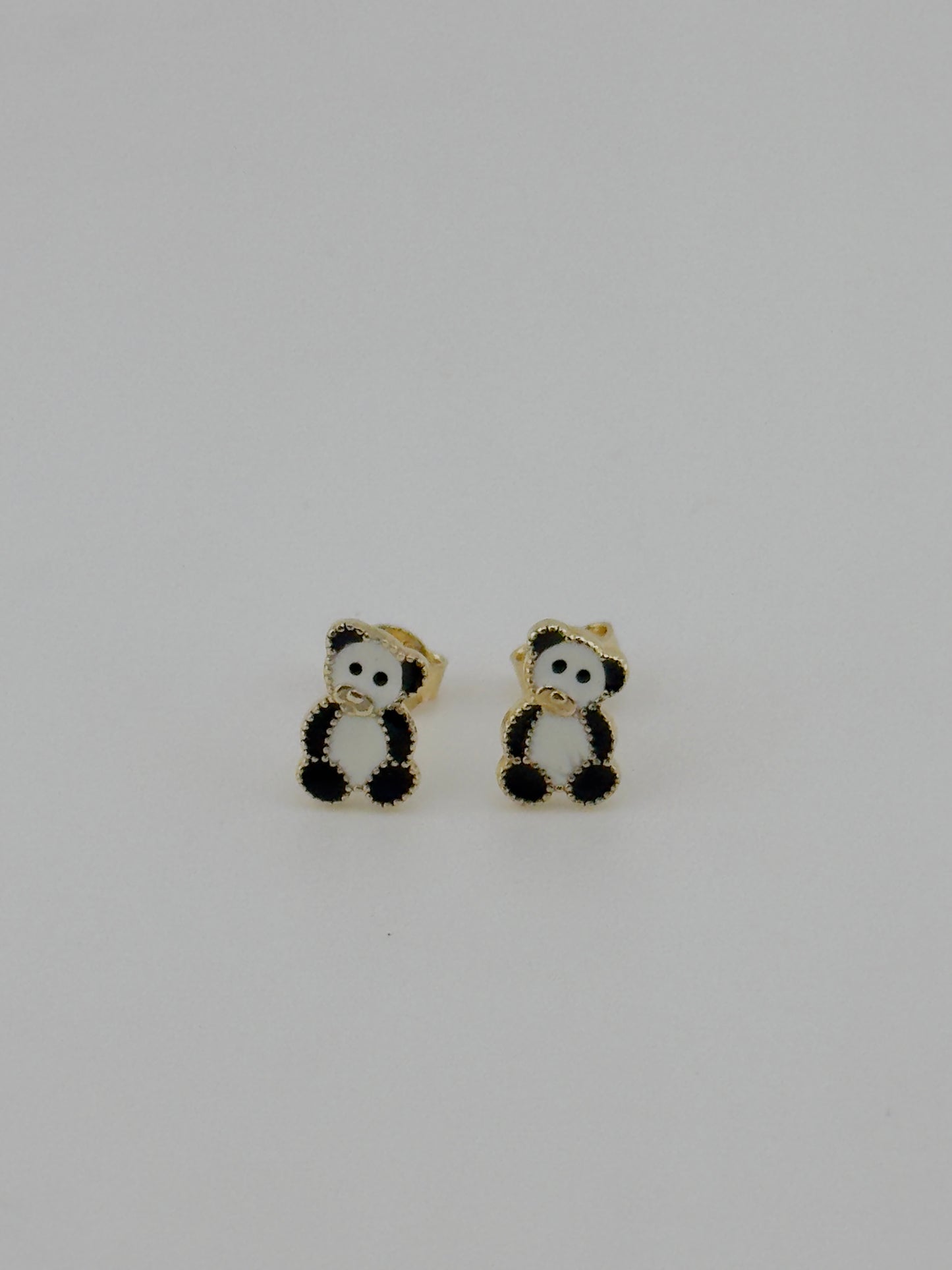 Bear Earring 14kt e1